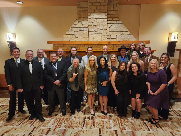 Mid West Family La Crosse Team 768x576