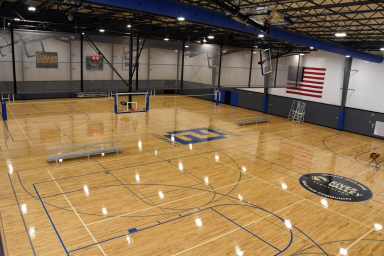 Features Fieldhouse 01 768x512