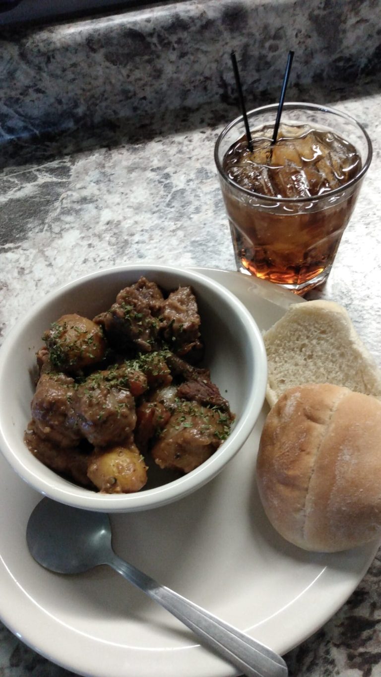 Robins Nest Pot Roast 768x1365