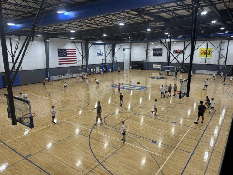 Features Fieldhouse Court 2 768x576